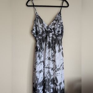 Dots Black and White Floral Maxi Dress Size XL